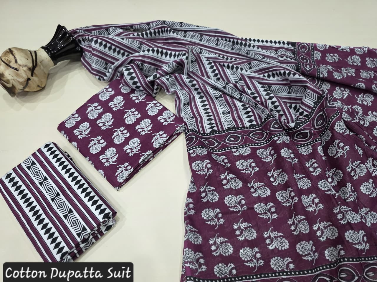 maroon and white Jaipuri hand block print cotton dupatta suit.
