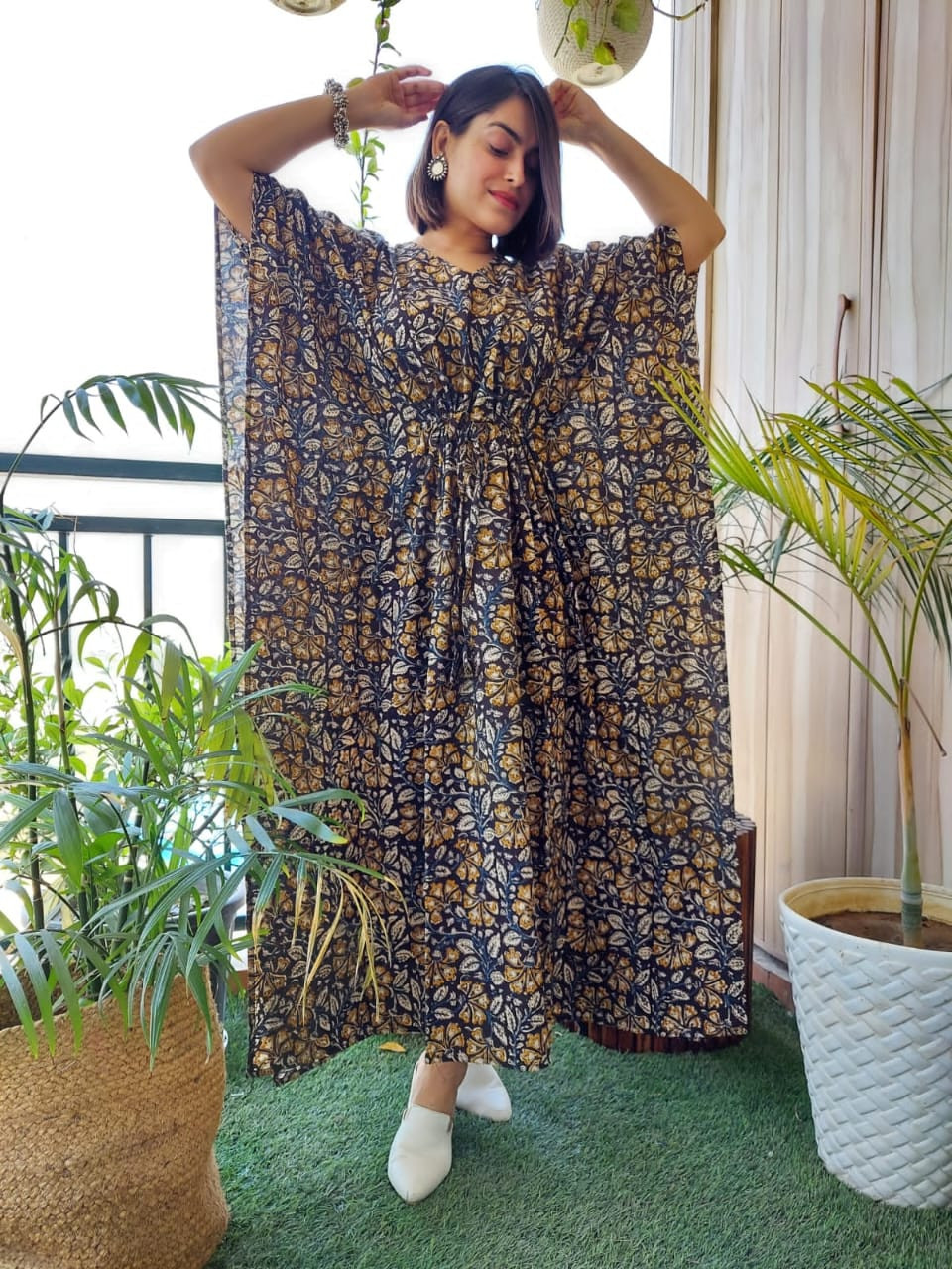 529-112 Whitelotus "Toni" kaftan maxi Women's Dress